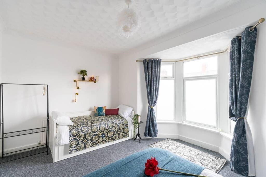 The Gatsby - Beautiful Spacious Central House Cardiff Eksteriør billede
